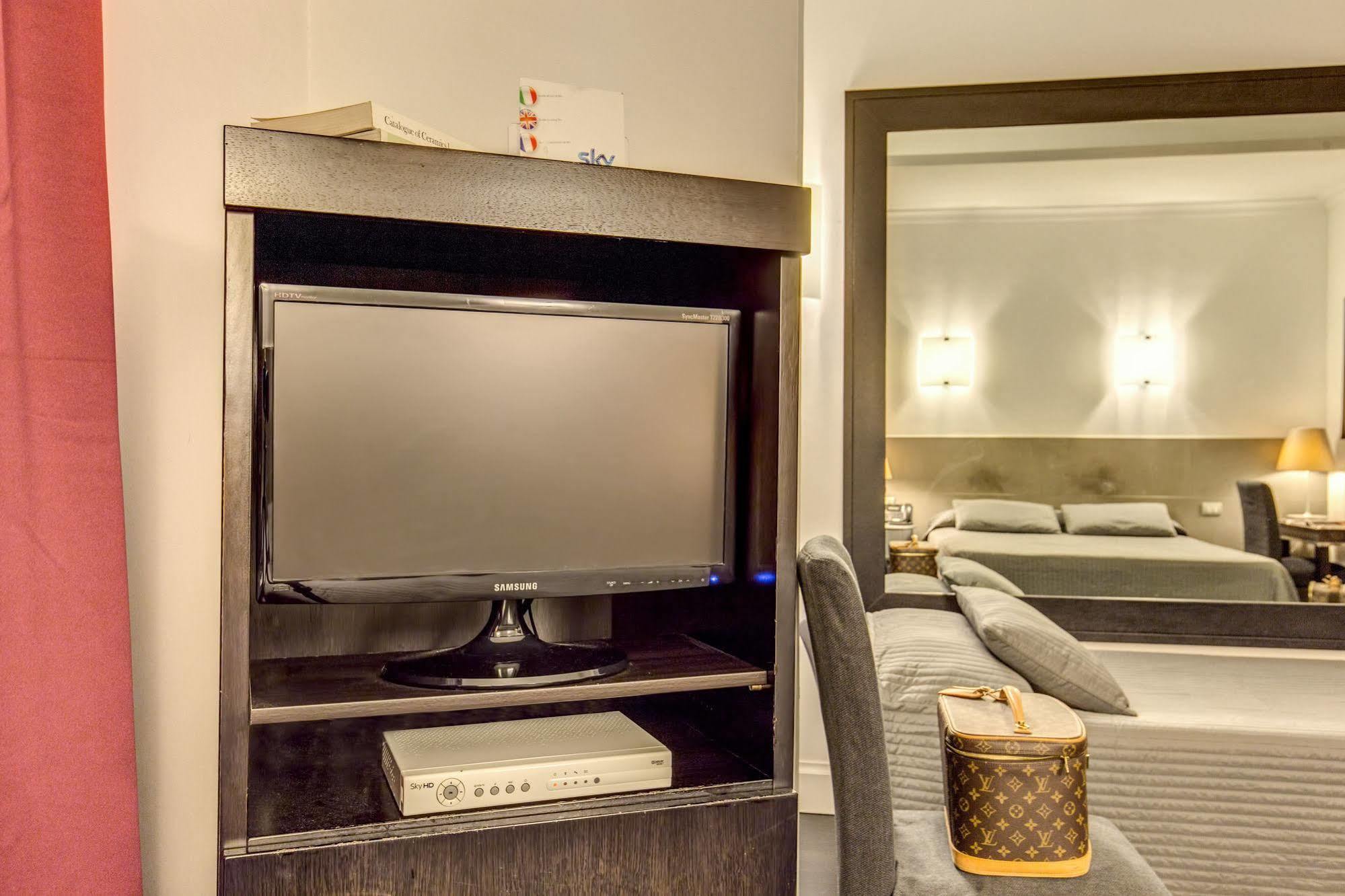 Pensionat Residenza A -via Veneto Fashion -self Check-in Rom